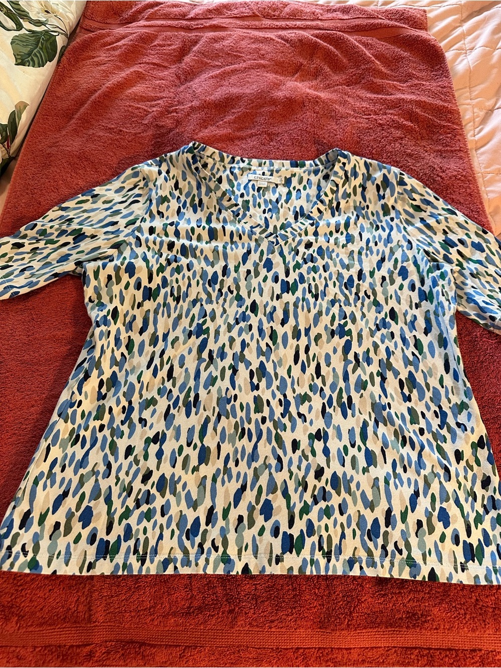 Chico's Blue Green and Navy Abstract Printed Top size 2